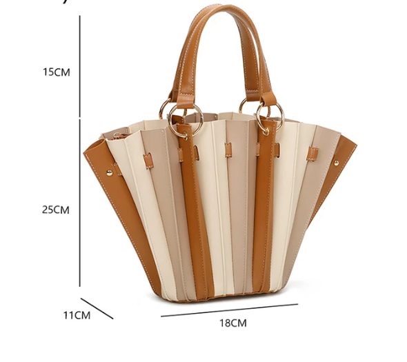 Lyra Pleat Duo